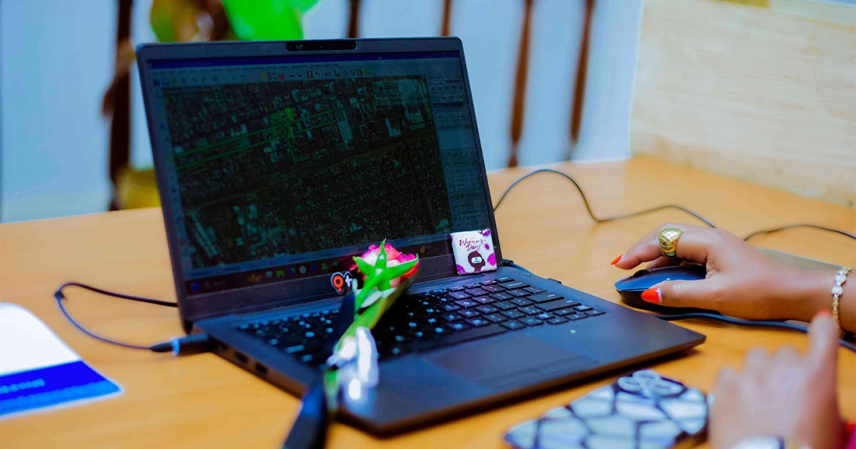 Open data sharing to support crisis management | TomTom Newsroom