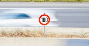 About intelligent speed assistant regulations | TomTom Newsroom