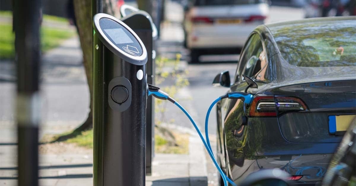 Electric Vehicles Are in the Spotlight | TomTom Newsroom