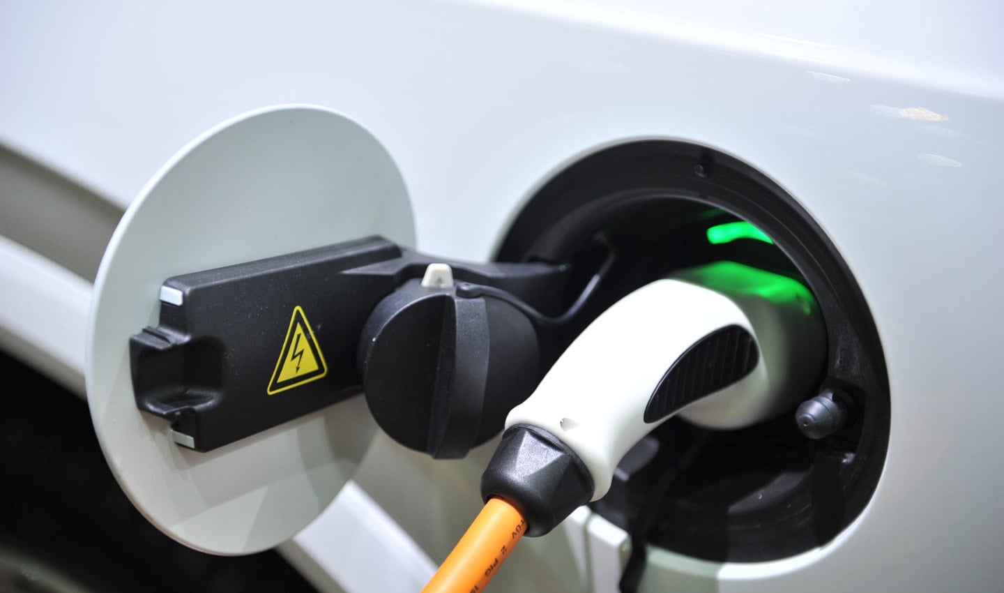 Broken chargers are the latest issue to plague the EV industry.