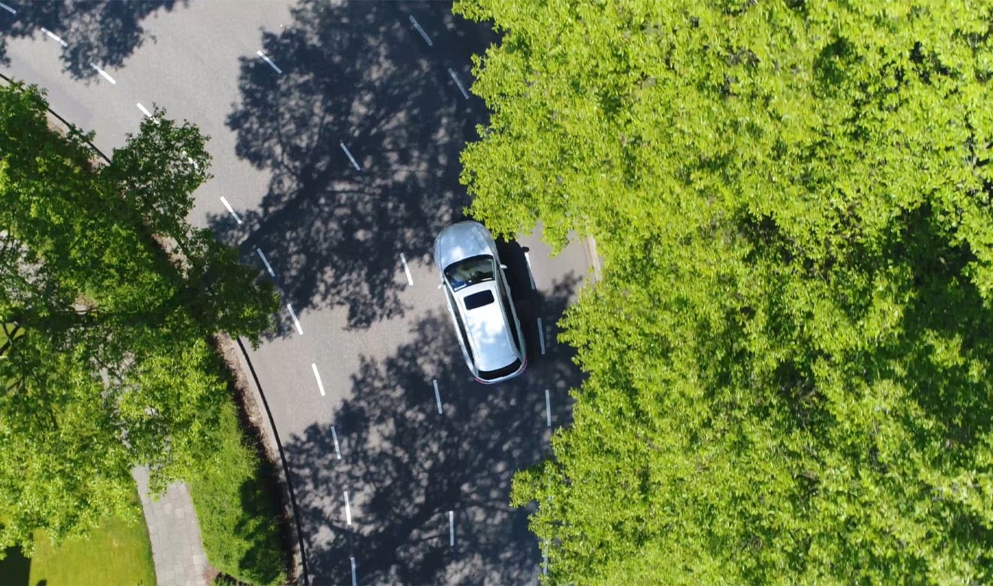 The German government has announced its plan to roll back EV incentives.