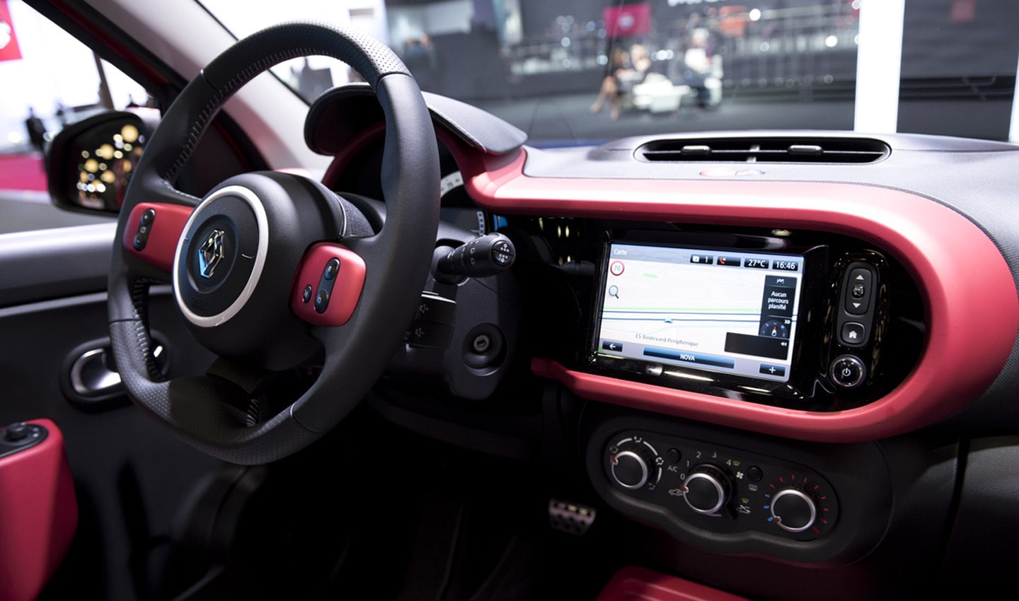 Honda Canada is equipping its Ontario factories to make hybrid cars.