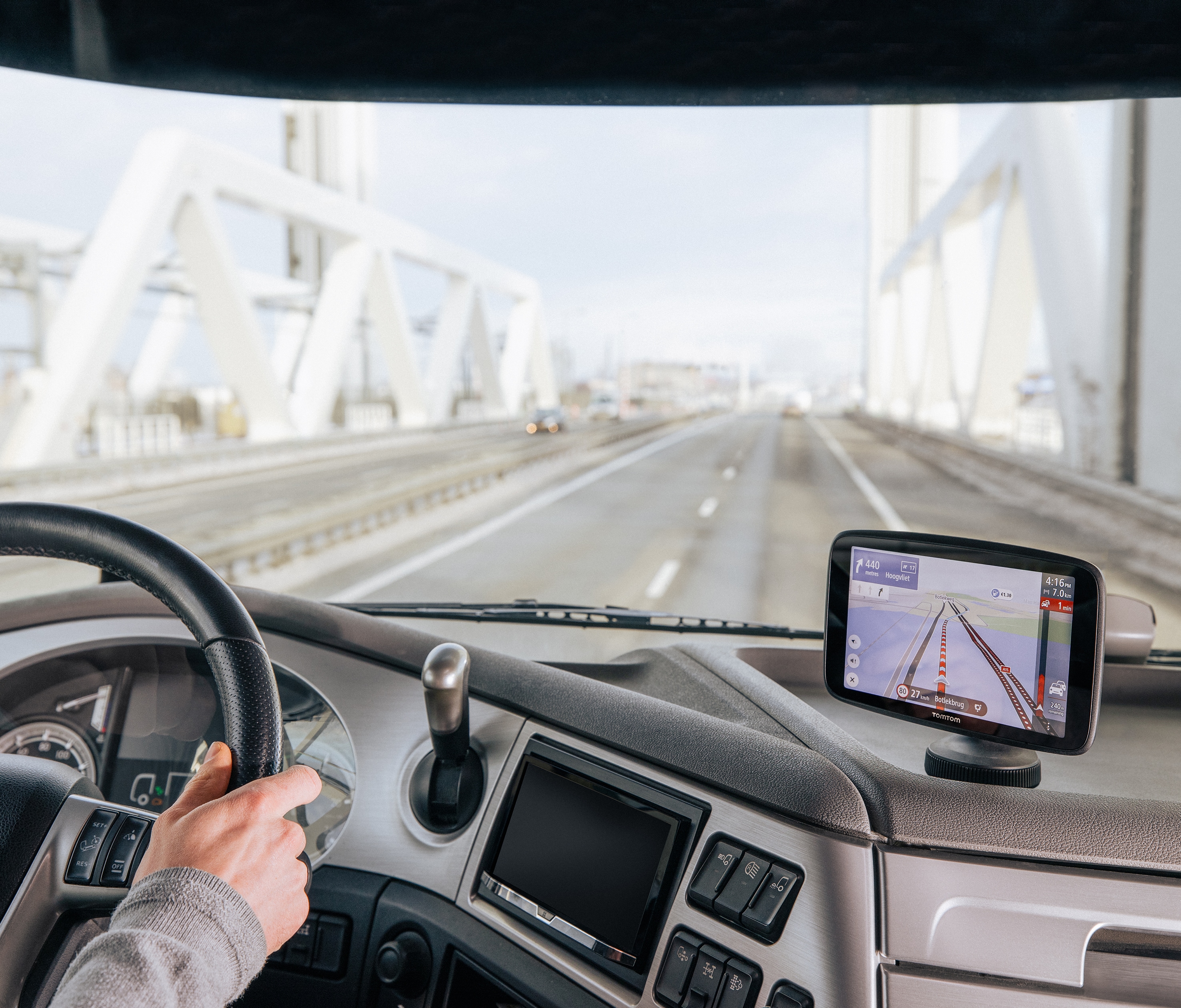 TomTom Truck GPS Navigation GO Expert